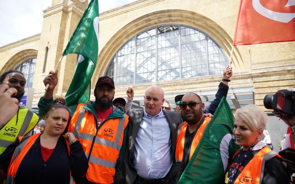 RMT Tube workers will go on strike in January