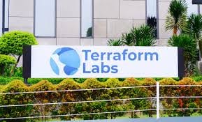 Terraform Laboratories, Lonk, Luna